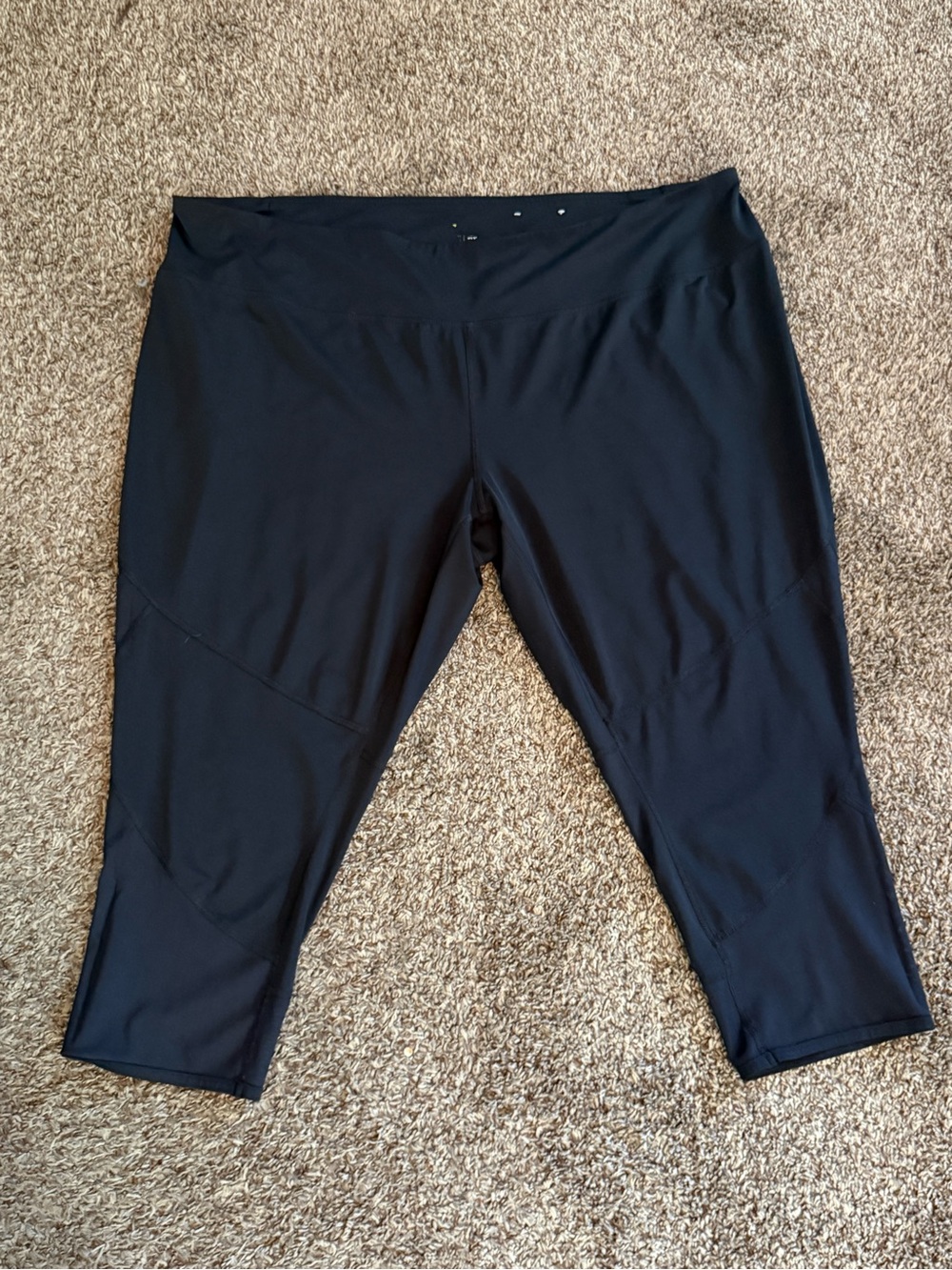 Women’s Black Capri Active Leggings 3x